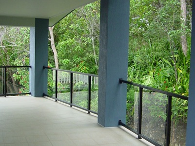 Brakes-Miami home — outdoor/pool