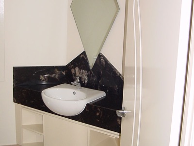 Brakes-Miami home — ensuite/bathroom