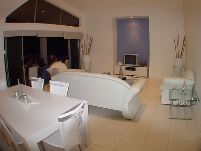 Corvus - Robina home — living/lounge