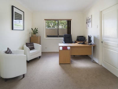 Fernlea-Hope Island home, photo 13