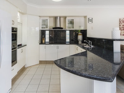 Fernlea-Hope Island home, photo 15