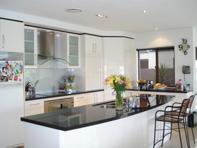 Ferrymans - Riverlinks home — kitchen