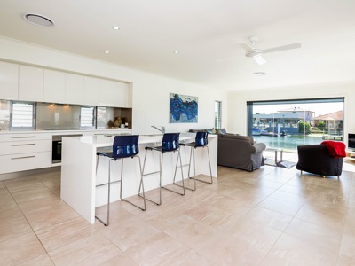 Lindsay-Paradise Point home, photo 5