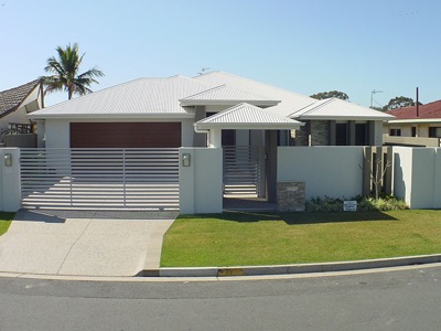 Lindsay-Paradise Point home — front/exterior