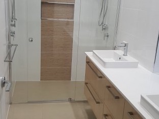 Northview Hope Island home, photo 7
