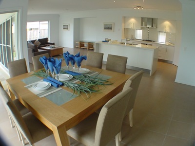 Temple Island home — dining